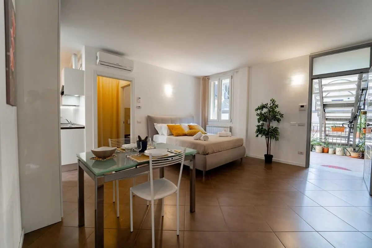 Chicstudio Sempione 5 Min Milan Apartment