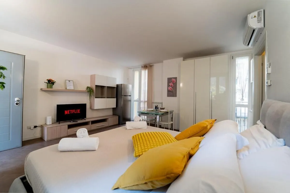 Chicstudio Sempione 5 Min Milan Italy